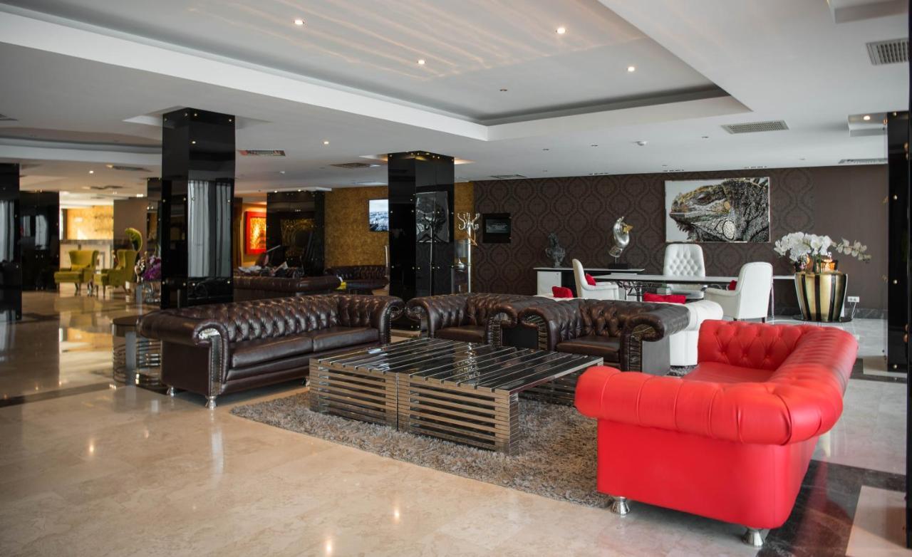 Marine Residence Odesa Exterior photo